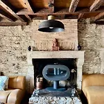 Maison De Lolivier- *