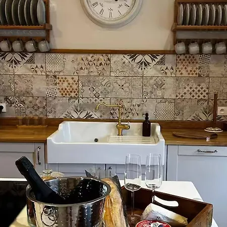 Maison De Lolivier- Сasa de vacaciones *