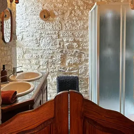 Сasa de vacaciones Maison De Lolivier-
