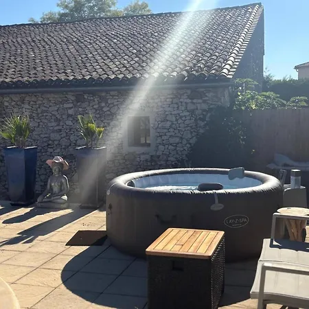 Maison De Lolivier- Сasa de vacaciones Saint-André-et-Appelles