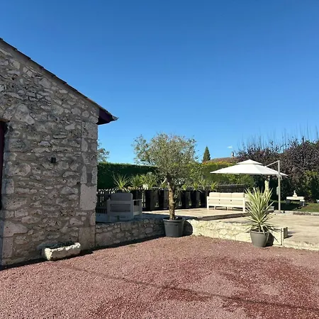Сasa de vacaciones Maison De Lolivier- *