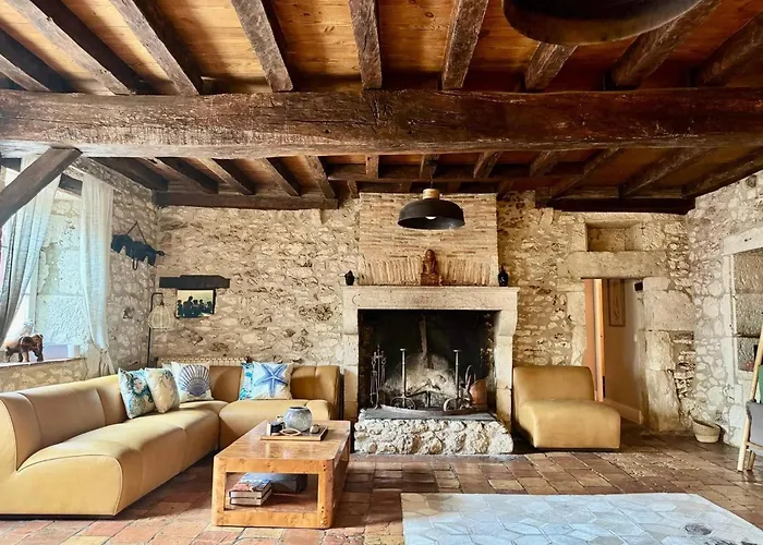 Maison De Lolivier- Hébergement de vacances Saint-André-et-Appelles
