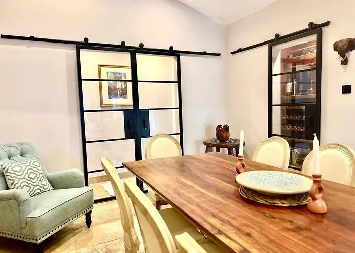 Maison De Lolivier- Hébergement de vacances Saint-André-et-Appelles